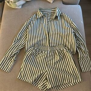 Two-piece shorts set